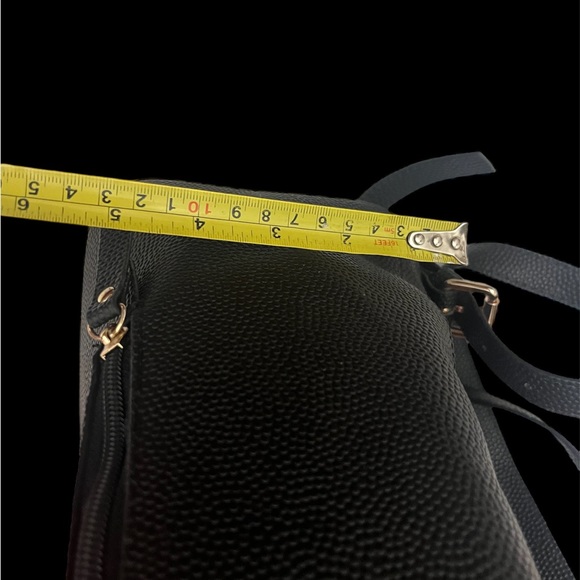 W Capsule Backpack with adjustable straps. Heart print on black material. - Picture 14 of 16